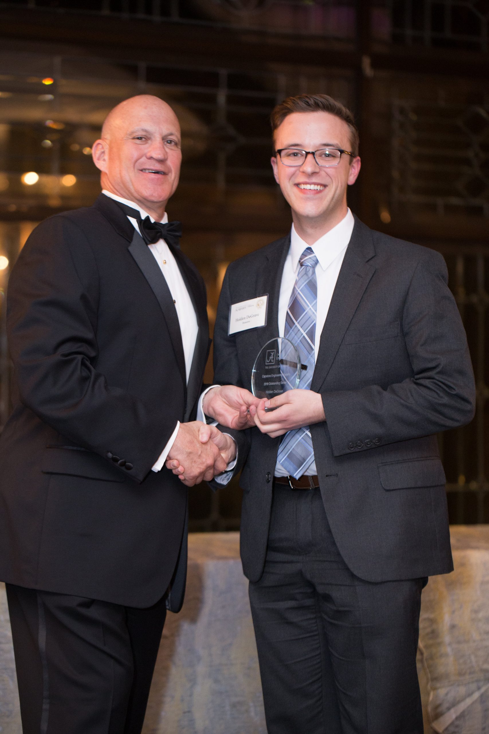 Ua Engineering Alumni Honor Outstanding Senior News Eng Ua Edu The University Of Alabama