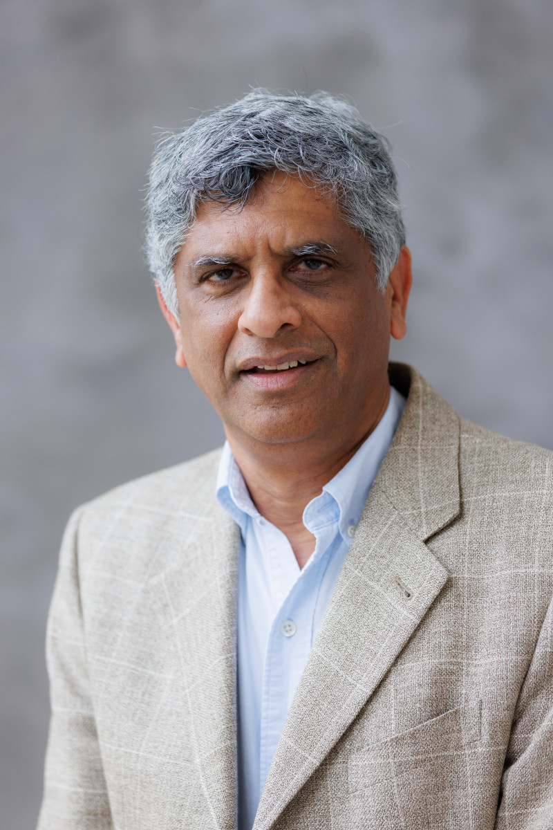 Dr. Rajiv Doreswamy